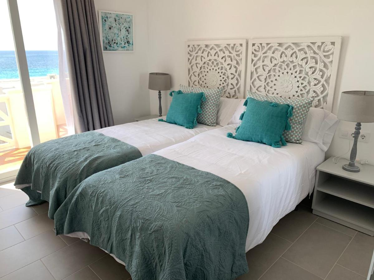 Apartamento En Playa Santo Tomas Эс-Миджорн-Гран Экстерьер фото