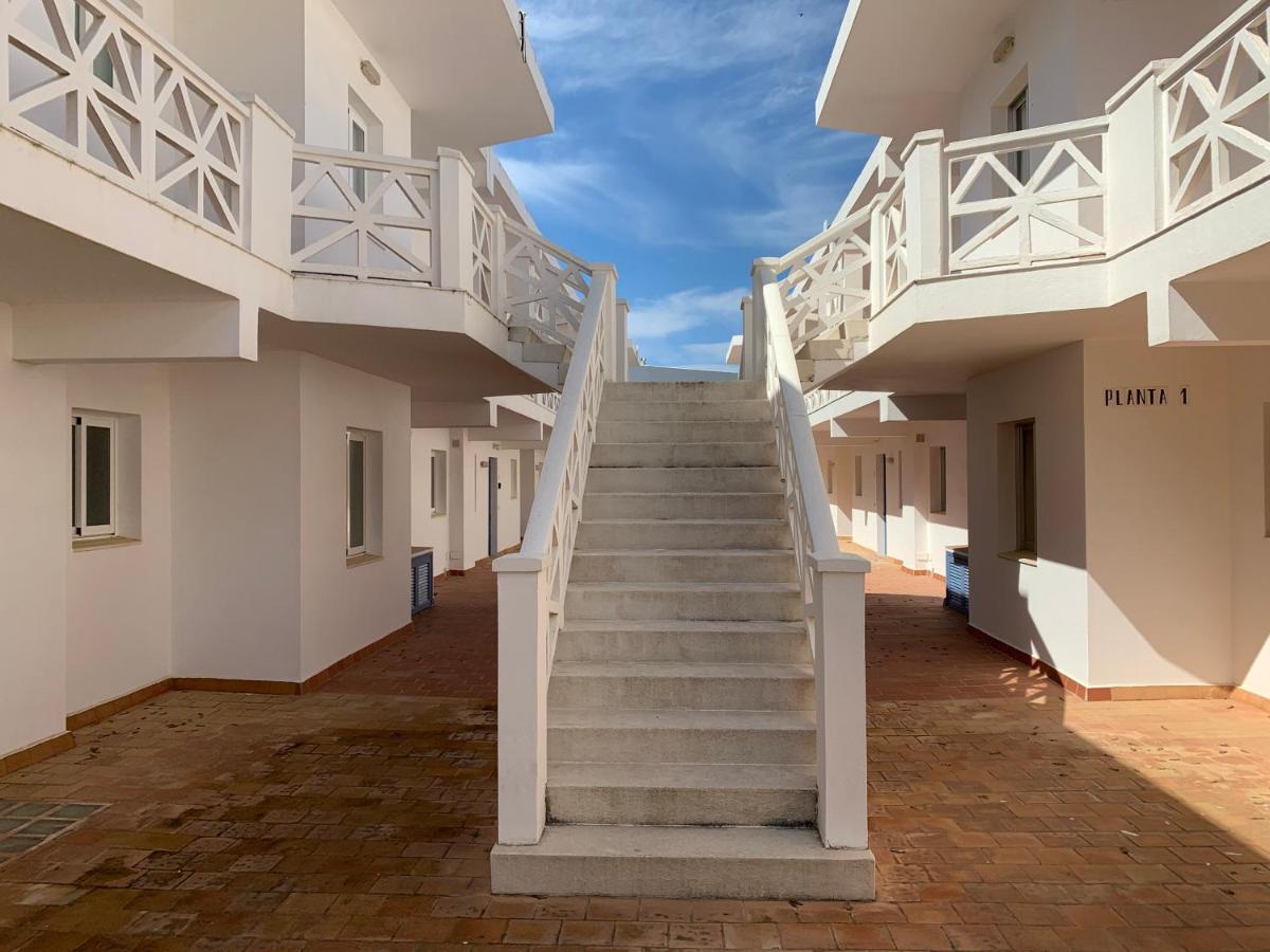 Apartamento En Playa Santo Tomas Эс-Миджорн-Гран Экстерьер фото
